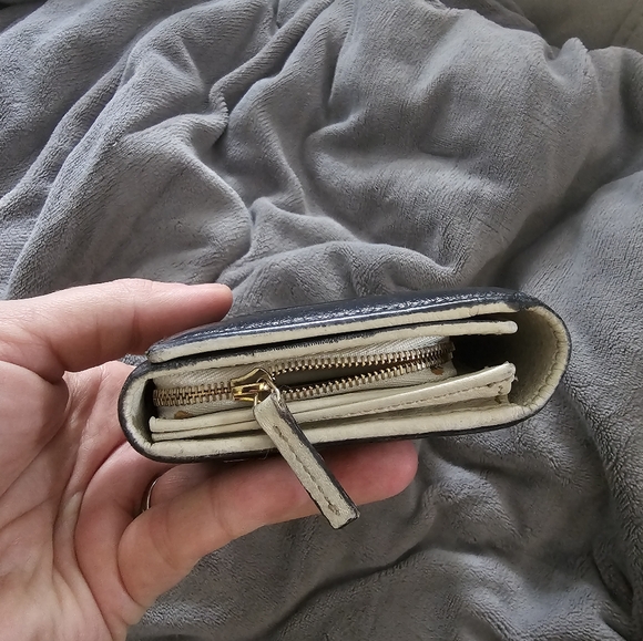 Gucci Black Soho Leather Wallet - Picture 5 of 10